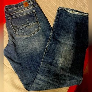 BKE bootcut Jeans, size 34L. Color black. Gently used. Super cute!
